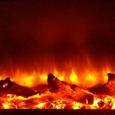 Apartment With Fireplace 리비프 외부 사진