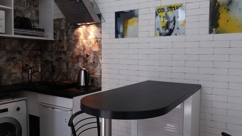 Apartment With Fireplace 리비프 외부 사진